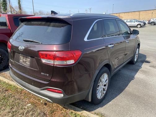 2016 Kia Sorento EX