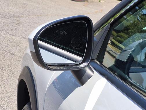 EVEREST WHT PRL 2026 Nissan Rogue SV