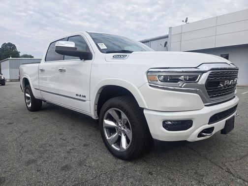 Bright White Clearcoat 2021 RAM 1500 Limited