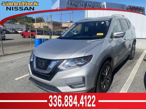 Brilliant Silver 2017 Nissan Rogue SL