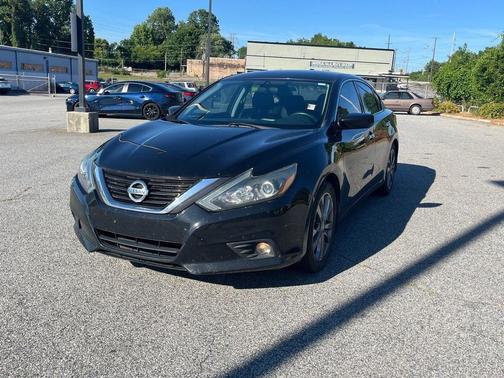 Super Black 2018 Nissan Altima 2.5 SR