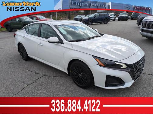 2026 Nissan Altima SV FWD