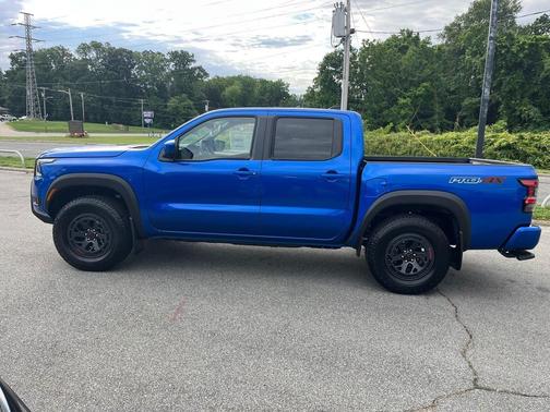 Blstn Prl 2026 Nissan Frontier PRO-4X