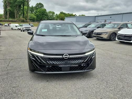 SUPER BLK 2026 Nissan Sentra SV