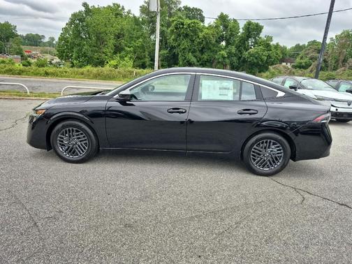 SUPER BLK 2026 Nissan Sentra SV