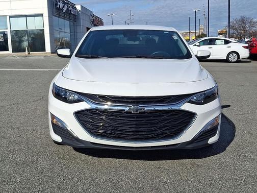 2023 Chevrolet Malibu FWD RS