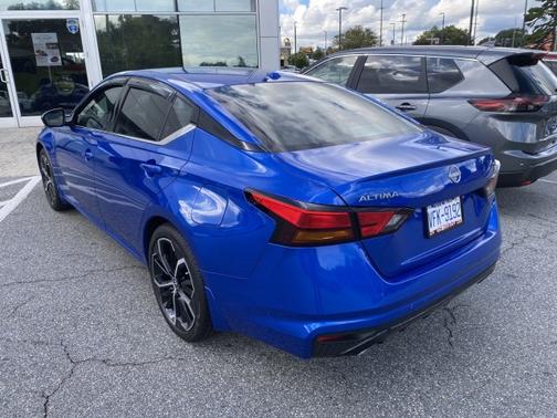 2025 Nissan Altima SR