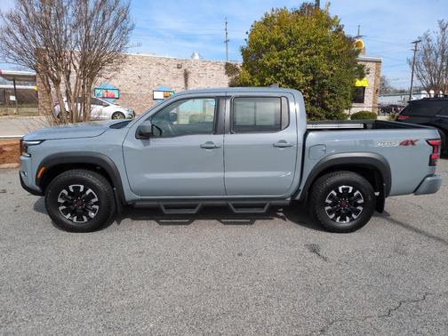 2024 Nissan Frontier PRO-4X