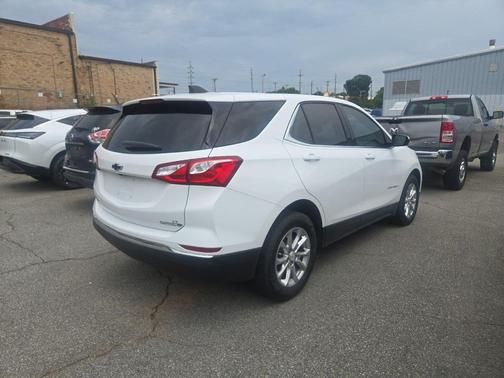 Summit White 2020 Chevrolet Equinox 1LT