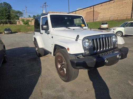 Bright White Clearcoat 2015 Jeep Wrangler Freedom Edition