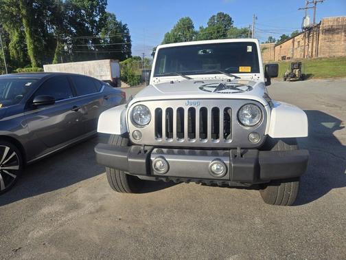 Bright White Clearcoat 2015 Jeep Wrangler Freedom Edition