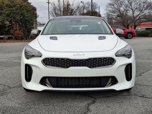 2022 Kia Stinger GT-Line
