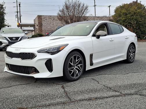 2022 Kia Stinger GT-Line
