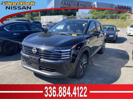 Super Black 2026 Nissan Kicks SV