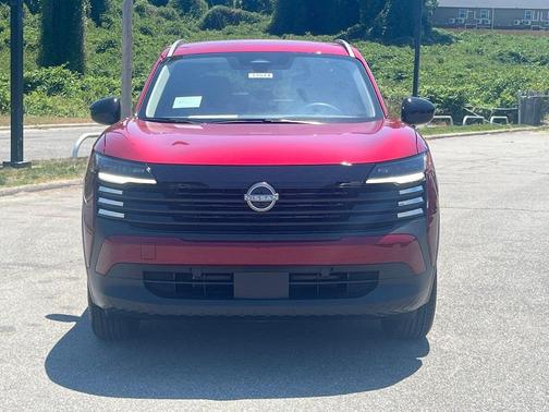 Scarlet Ember T 2026 Nissan Kicks SV