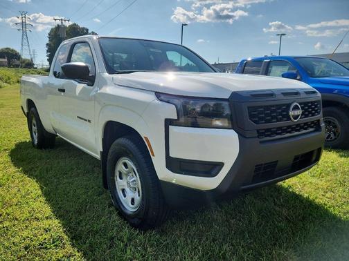 Glacier White 2027 Nissan Frontier S