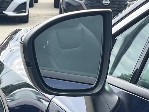 Dp Ocean Blu Pr 2026 Nissan Murano SV