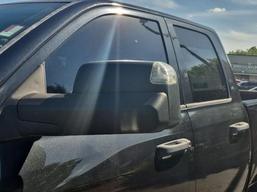 Brilliant Black Crystal Pearlcoat 2016 RAM 1500 Tradesman/Express