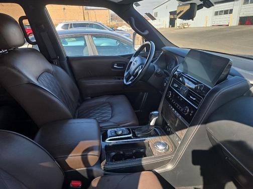 2023 Nissan Armada Platinum 4WD