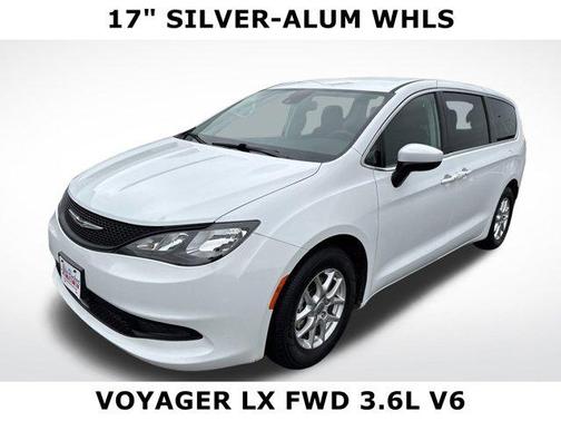 2023 Chrysler Voyager LX