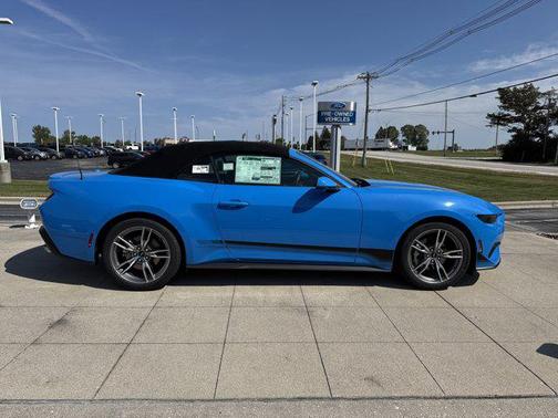 2025 Ford Mustang EcoBoost Premium