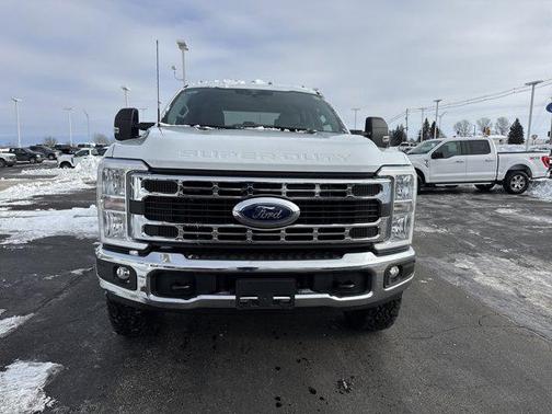 2026 Ford F-250 XLT
