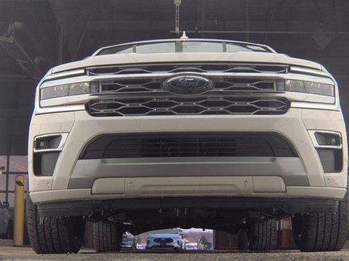 2024 Ford Expedition Max Platinum