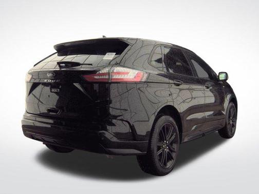 2023 Ford Edge ST Line