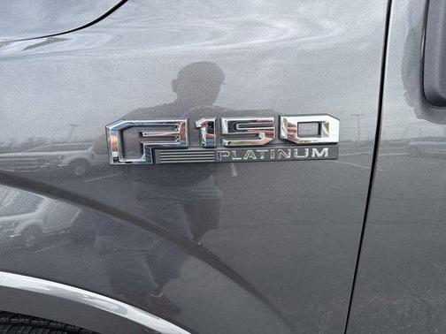 2017 Ford F-150 Platinum