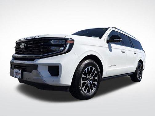 Star White Metallic Tri-Coat 2025 Ford Expedition Max Platinum