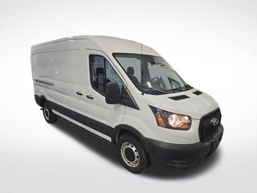 2022 Ford Transit-250 Base