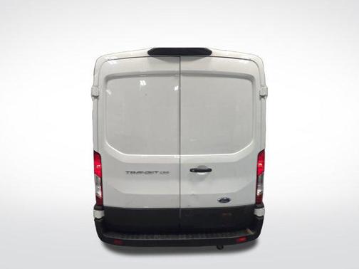 2022 Ford Transit-250 Base