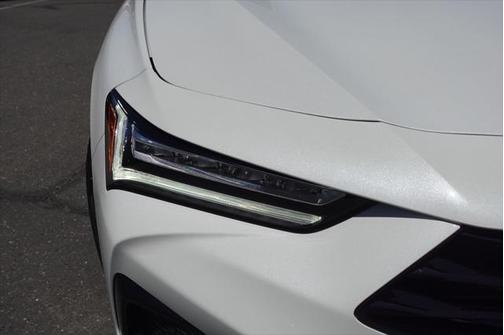 2025 Acura TLX Technology