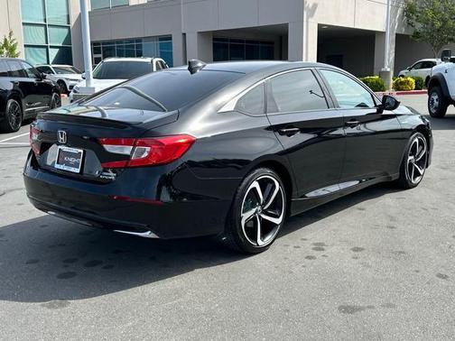 2022 Honda Accord Hybrid Base