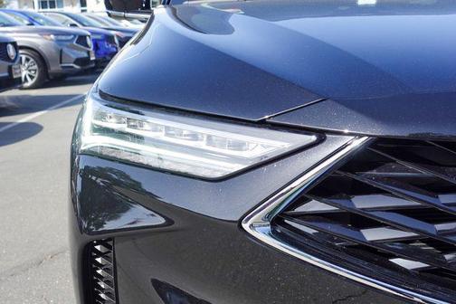 2025 Acura MDX Standard