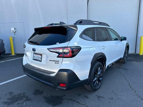 2023 Subaru Outback Onyx Edition XT