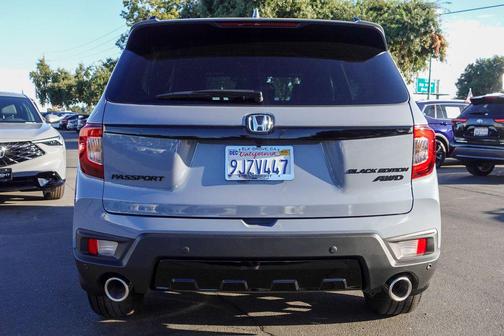 2024 Honda Passport AWD Black