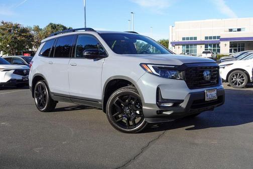 2024 Honda Passport AWD Black