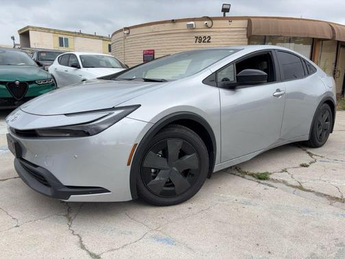 Cutting Edge 2024 Toyota Prius LE