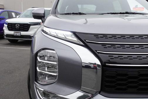 2024 Mitsubishi Outlander SE 2.5 2WD