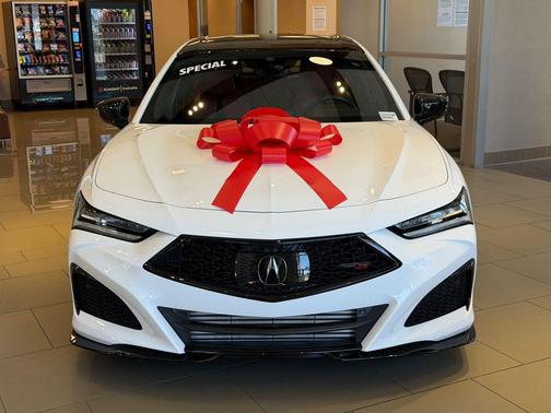 Majestic Black Pearl 2023 Acura TLX Type S