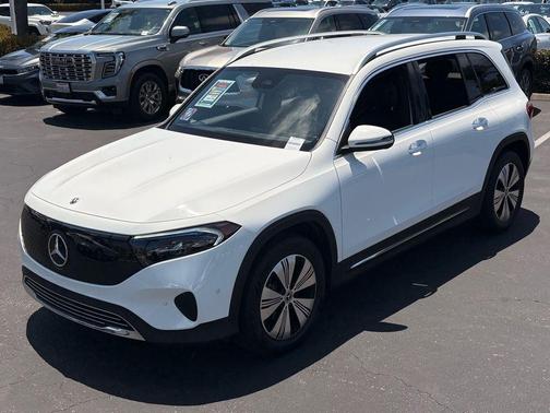 Polar White 2024 Mercedes-Benz EQB 250 Base