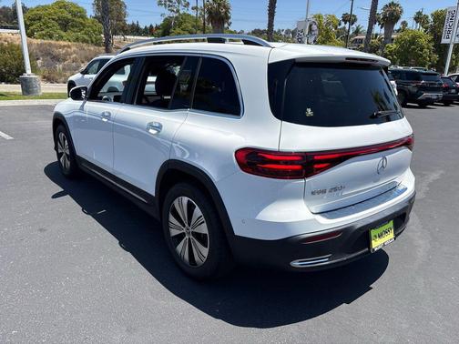 Polar White 2024 Mercedes-Benz EQB 250 Base