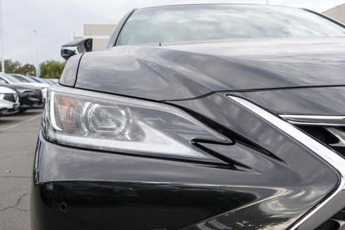 2024 Lexus ES 350 Base