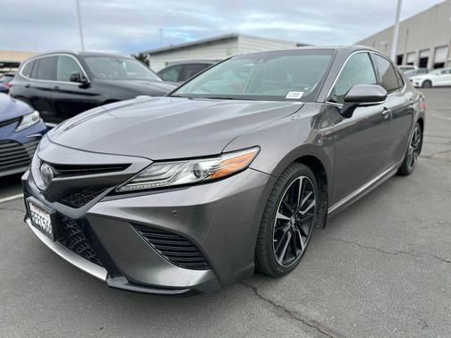 2018 Toyota Camry XSE