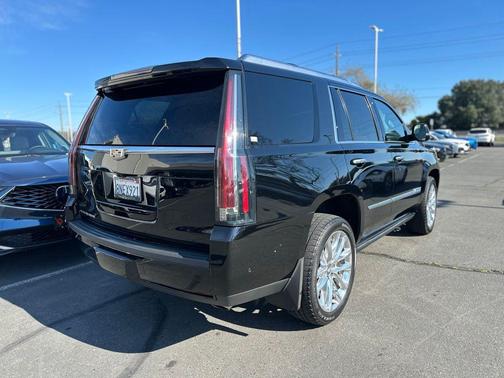 2019 Cadillac Escalade Platinum
