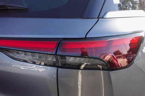 2022 INFINITI QX60 SENSORY