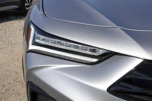 2025 Acura TLX Technology