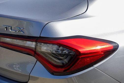 2025 Acura TLX Technology