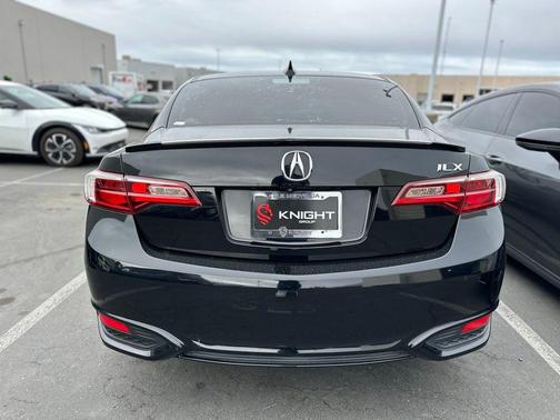 2017 Acura ILX Premium & A-SPEC Packages
